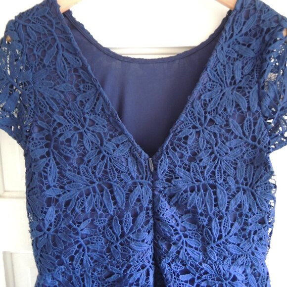 Lulus Blue Floral Lace Overlay Cocktail Sheath Dress XL - Picture 7 of 9